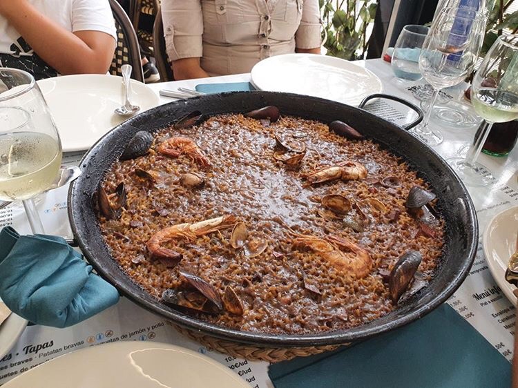 - RESTAURANT -
